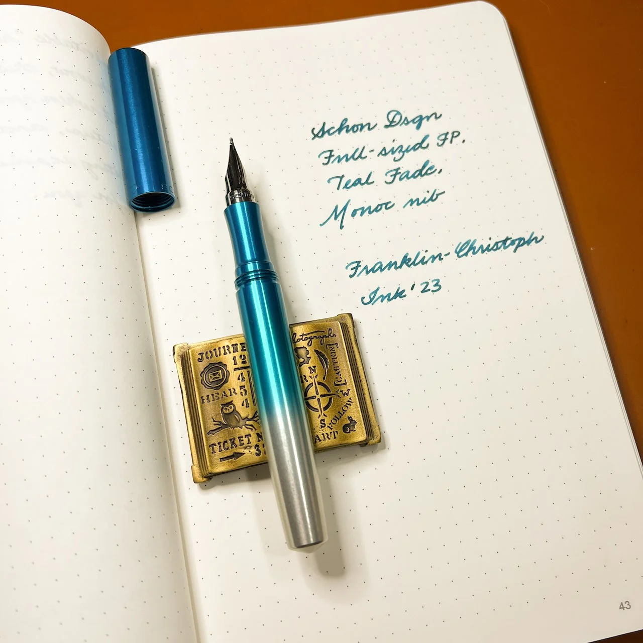 ショーンデザイ　Monoc nib Schon dsgnブルーラグーン　F Monoc Monoc: Schon DSGN Monoc Nib Review — The Pen Addict